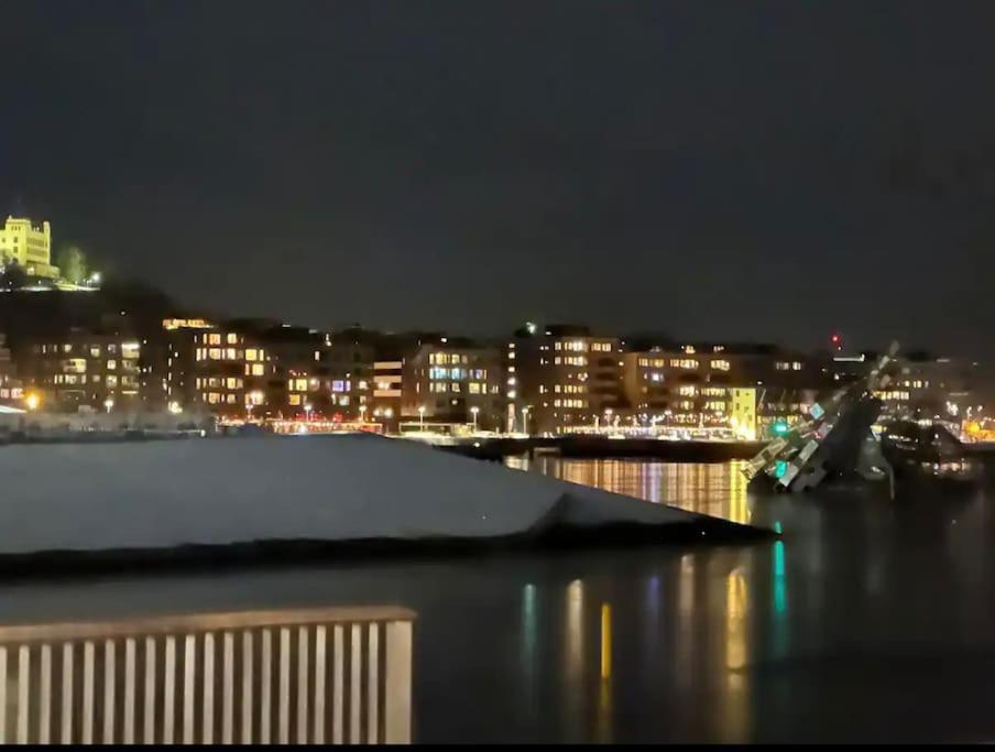 Superb By Opera House